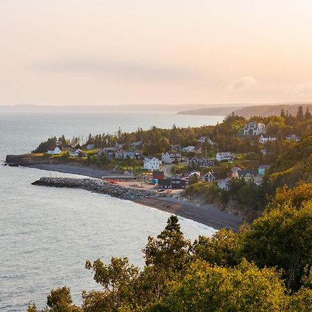 Tides Inn Guest Suites Halls Harbour Bagian luar foto