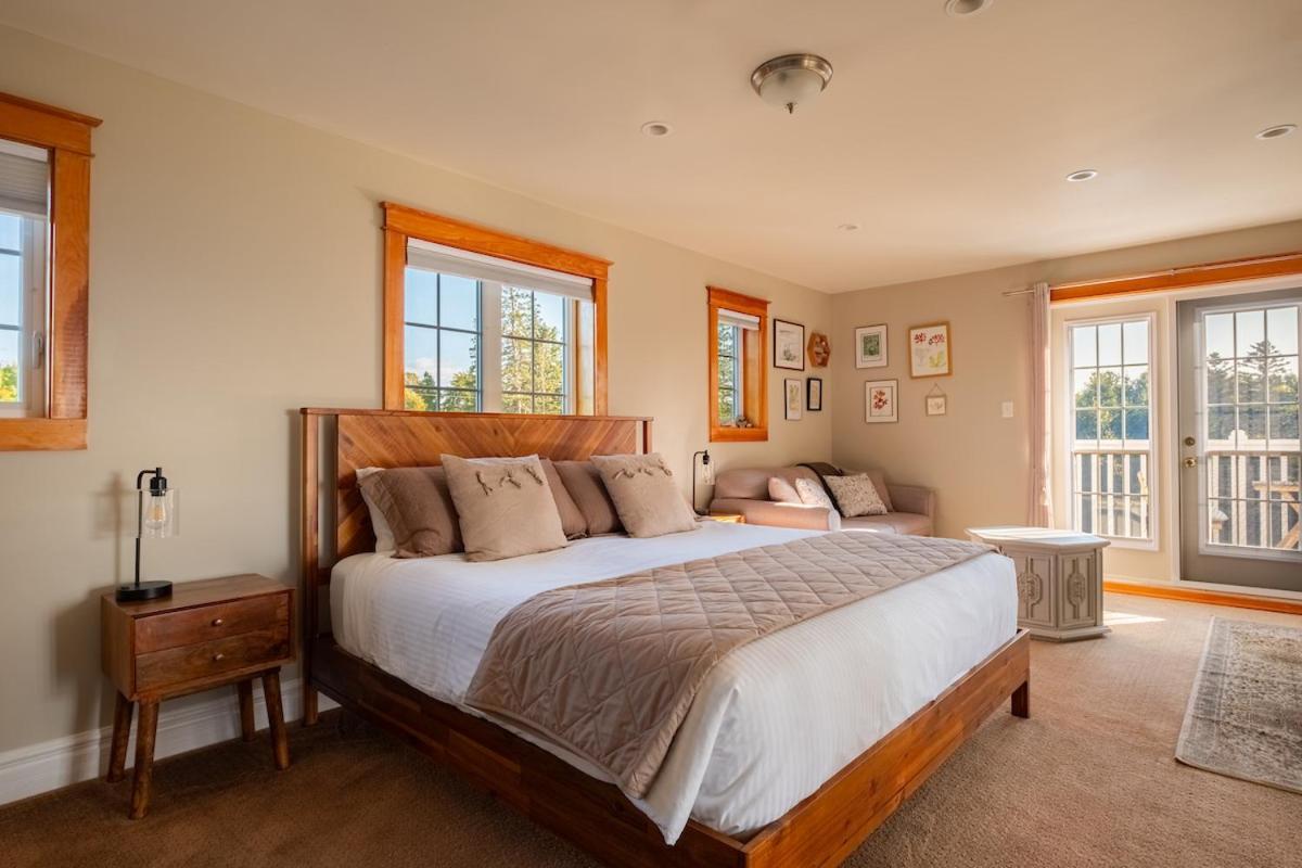 Tides Inn Guest Suites Halls Harbour Bagian luar foto